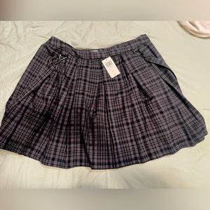 Hot Topic Grey Plaid Pleated Skirt with attached Suspenders